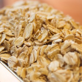Flaked Oats 1 lb. - Click Image to Close